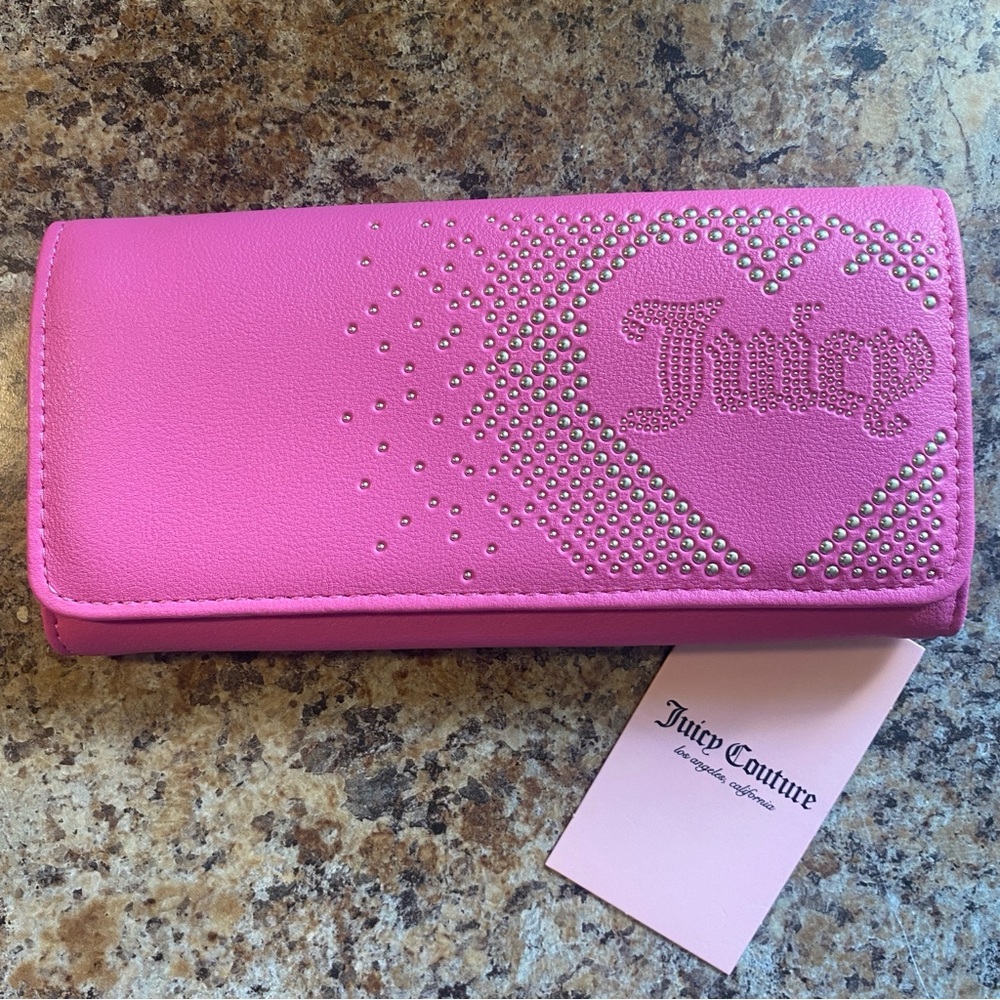 Juicy Couture Pink and Cream Wallets with Heart Design Newspaper print NWT